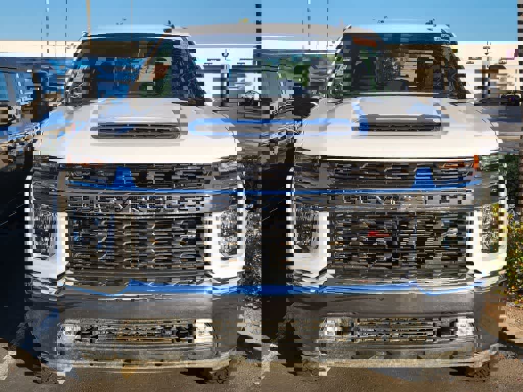 Used 2023 Chevrolet Silverado 2500 LT w/ Convenience Package image 8