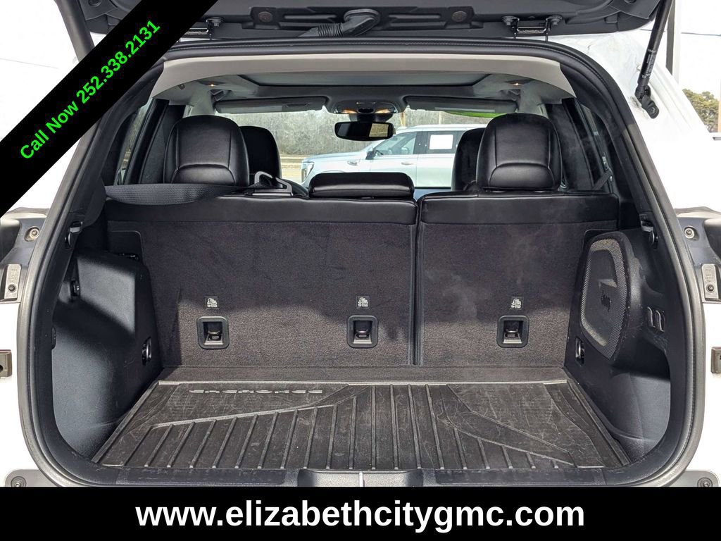 Used 2021 Jeep Cherokee Limited w/ Mopar Interior Package image 14