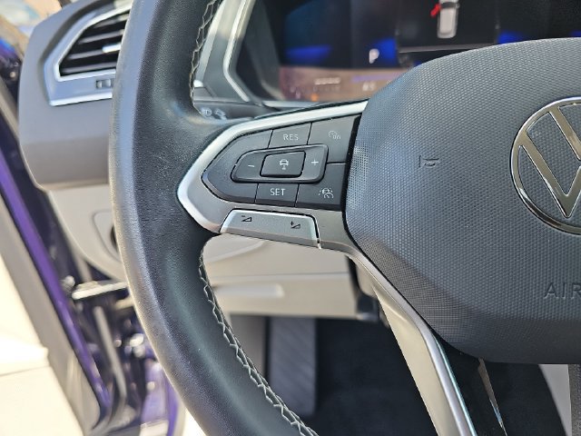 Used 2023 Volkswagen Tiguan SE FWD image 18