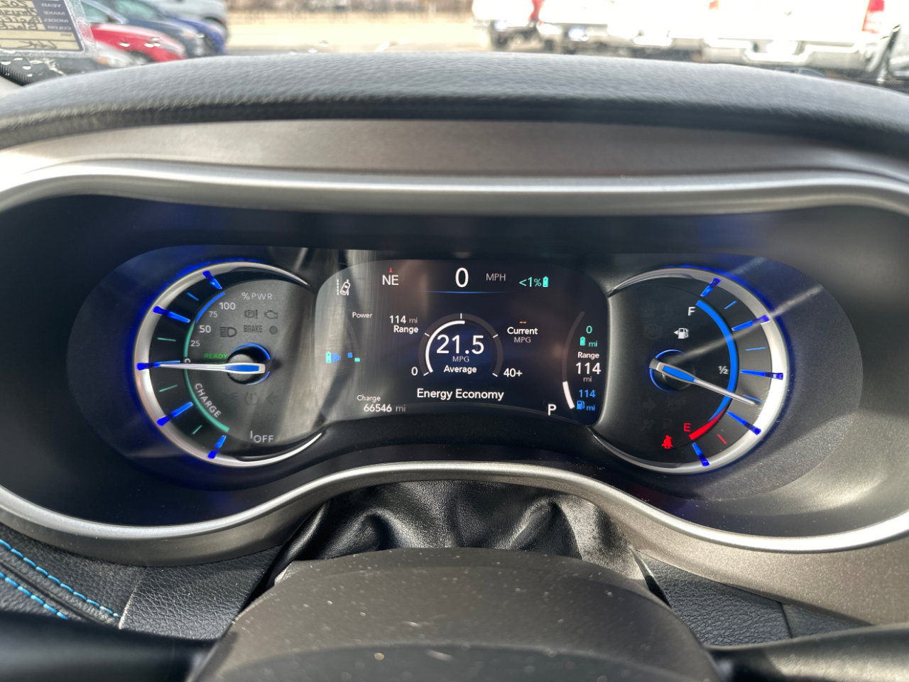 Used 2021 Chrysler Pacifica Touring-L image 21