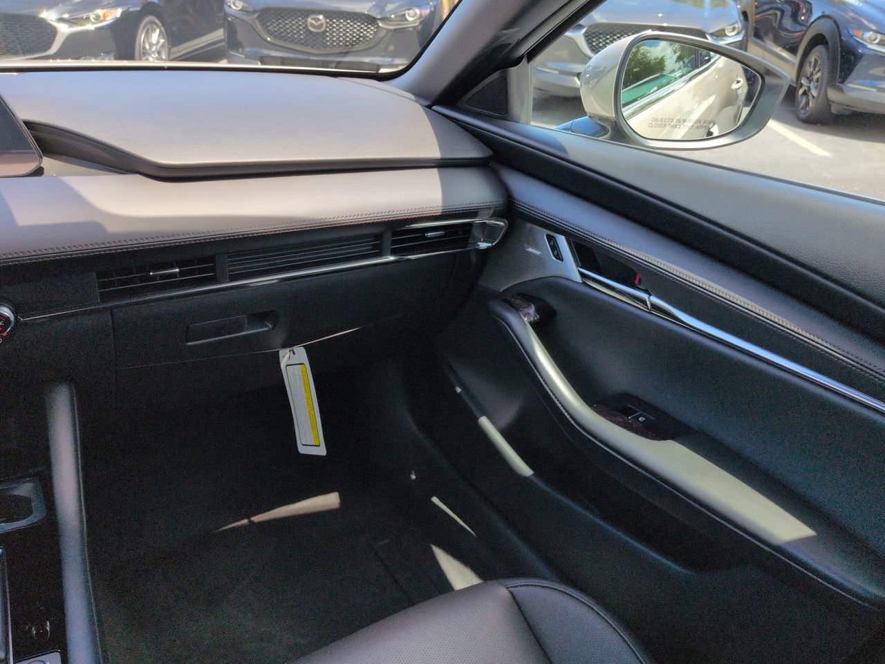 New 2026 MAZDA MAZDA3 2.5 S Hatchback w/ Premium Pkg FWD image 16