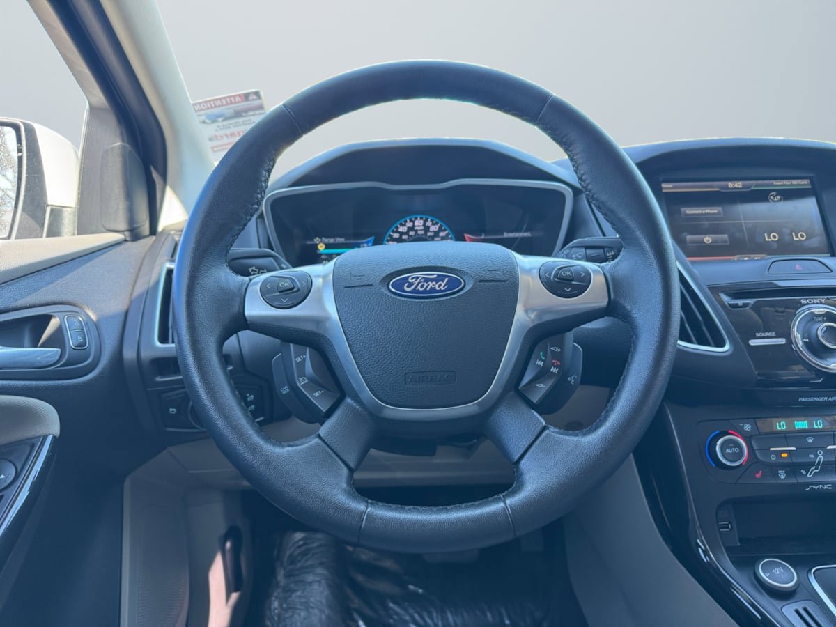 Used 2015 Ford Focus Electric Hatchback image 11