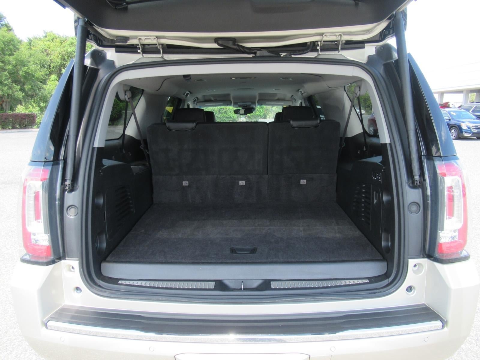 Used 2017 GMC Yukon XL Denali RWD image 38