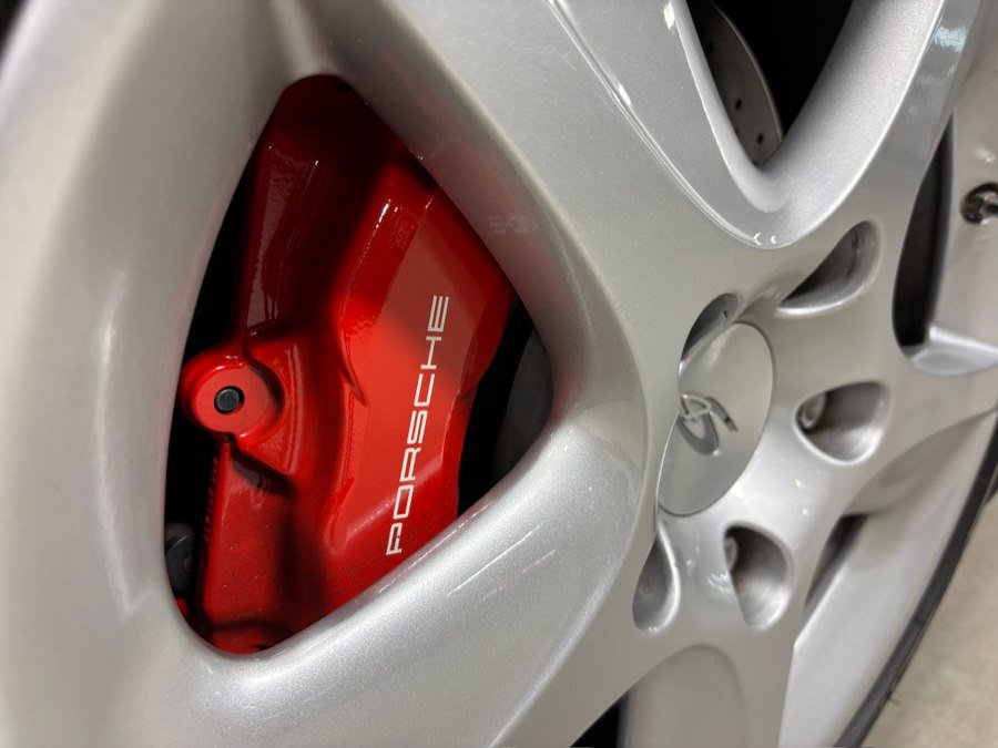 Used 2004 Porsche 911 Carrera 4S AWD/4WD image 5