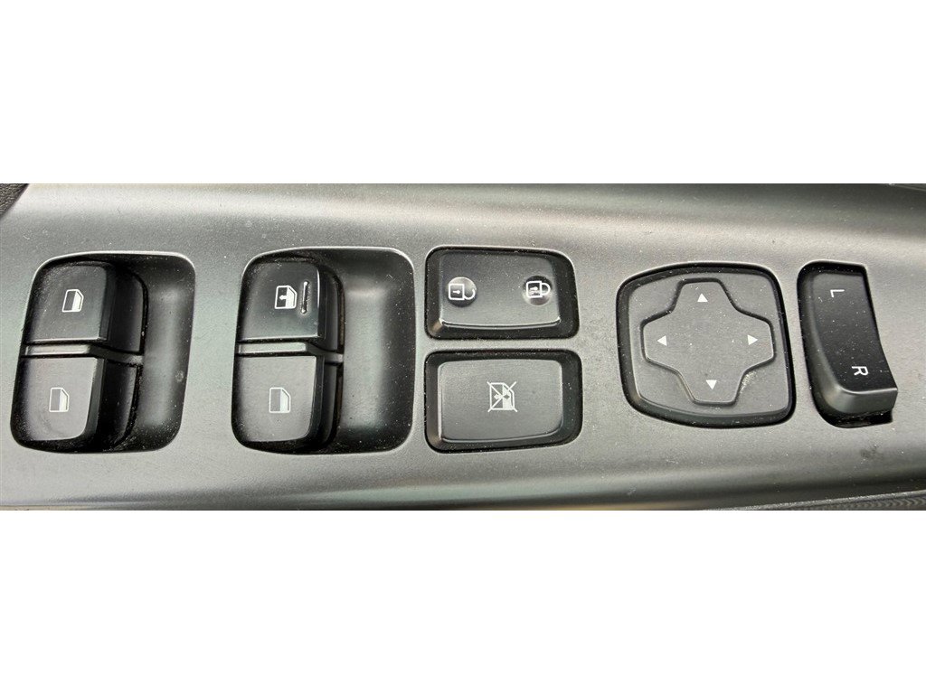 Used 2021 Hyundai Kona SE AWD/4WD image 27