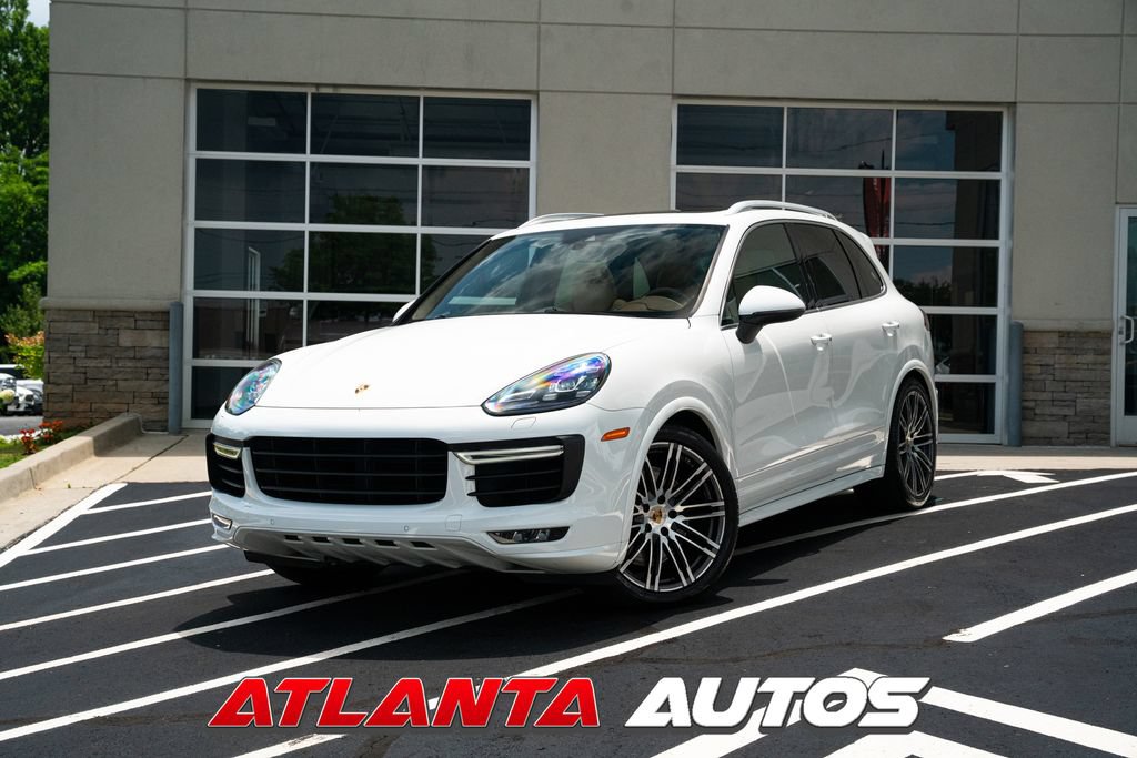 Used 2015 Porsche Cayenne Turbo AWD/4WD image 1