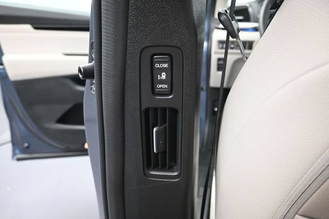 Certified 2026 Honda Odyssey Touring image 33