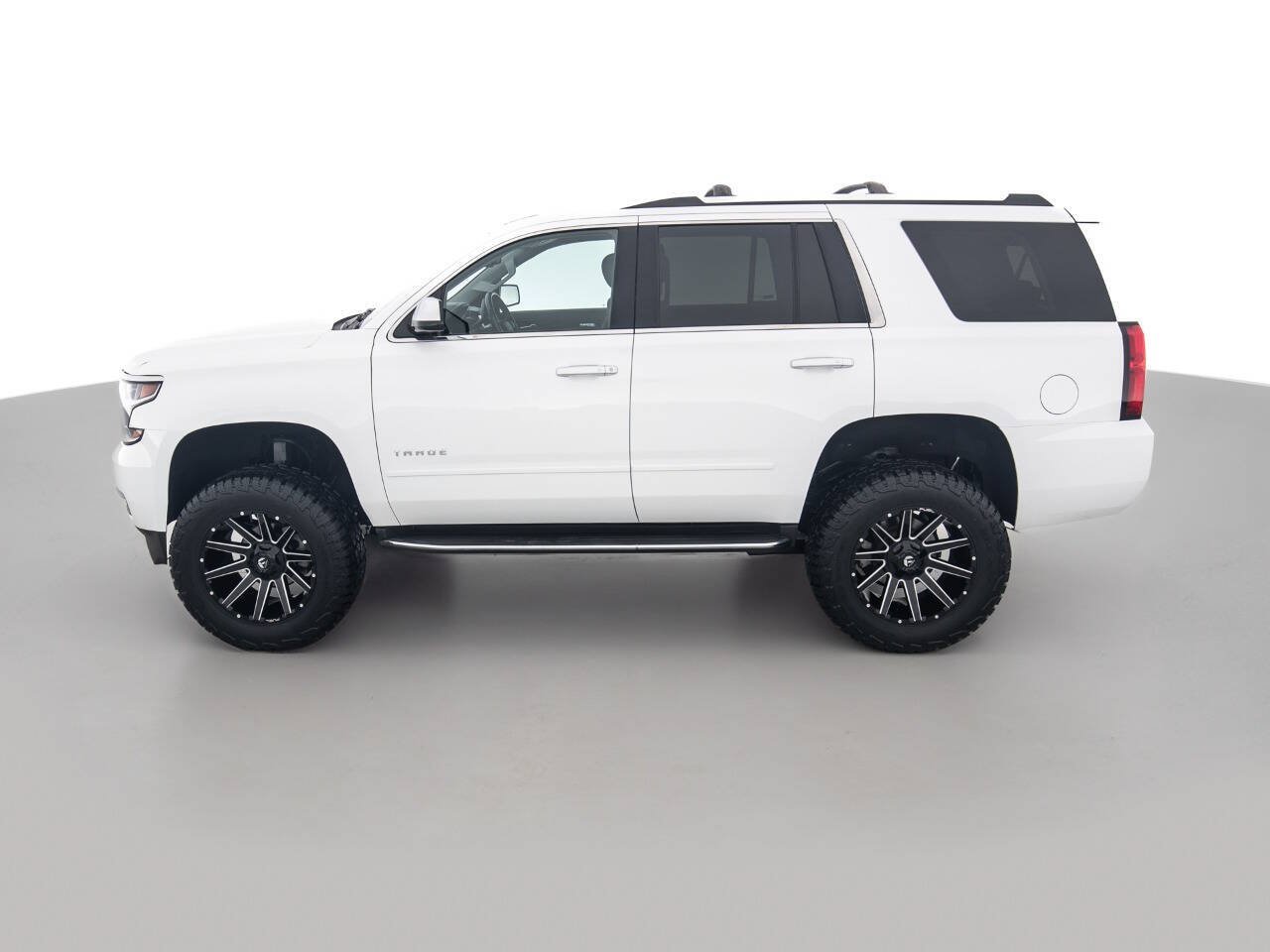 Used 2018 Chevrolet Tahoe Premier AWD/4WD image 8