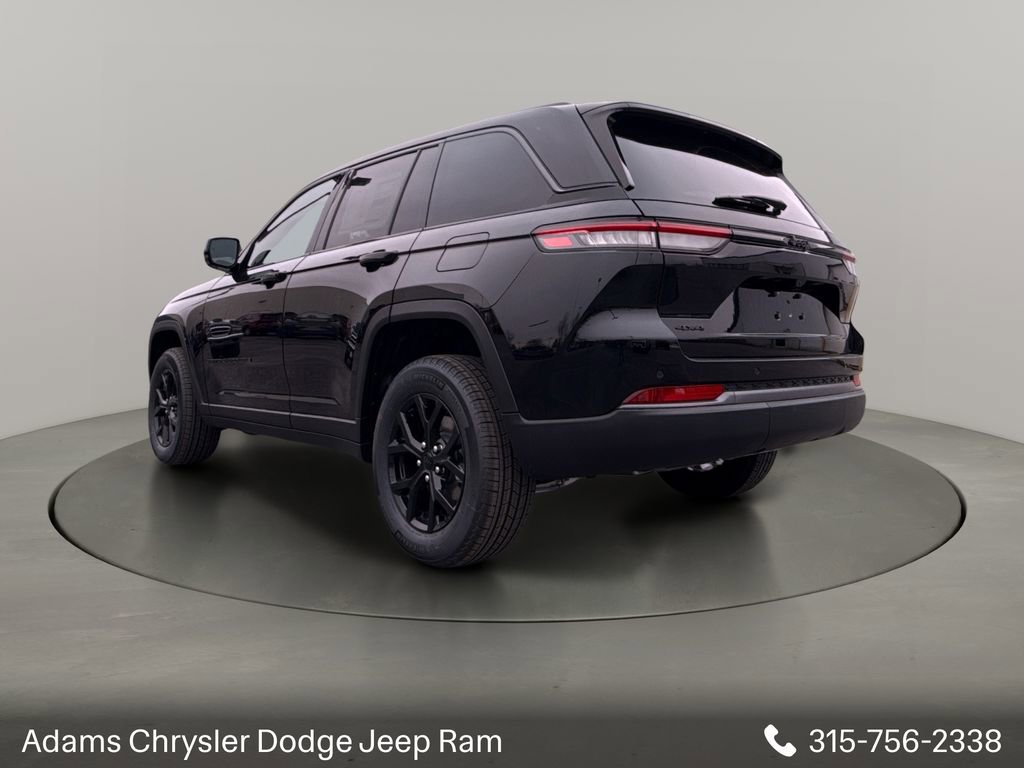 New 2026 Jeep Grand Cherokee Altitude AWD/4WD image 5