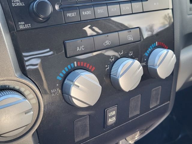 Used 2013 Toyota Tundra 2WD Double Cab image 21