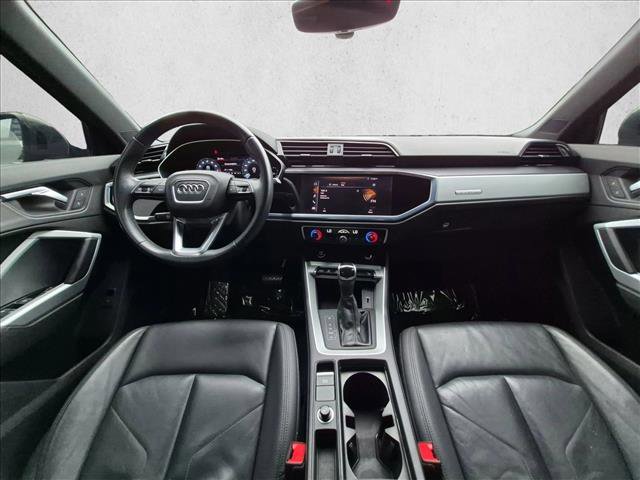 Used 2021 Audi Q3 2.0T Premium w/ Convenience Package AWD/4WD image 18