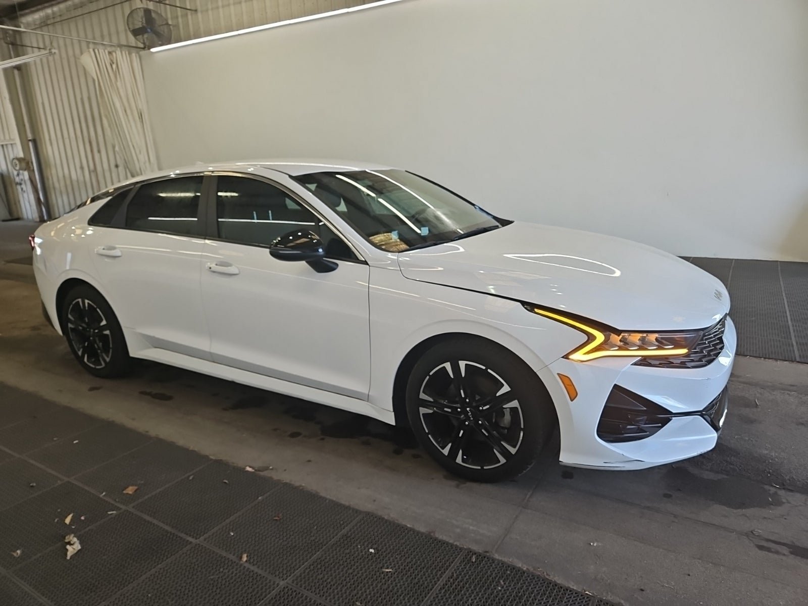 Used 2022 Kia K5 GT-Line FWD video 2