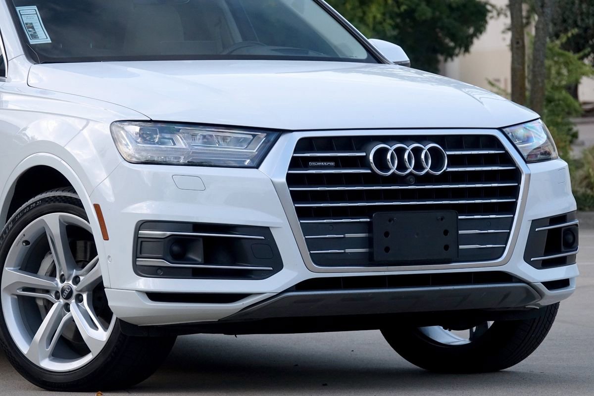 Used 2019 Audi Q7 3.0T Prestige w/ Prestige Package image 17