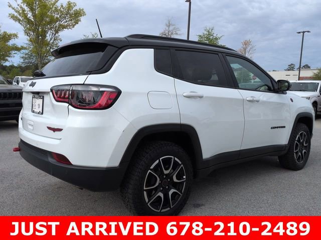 Certified 2025 Jeep Compass Trailhawk image 4