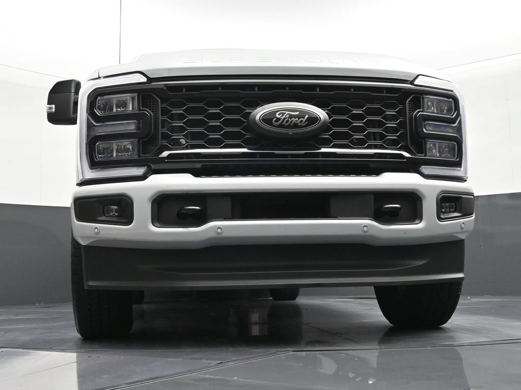 Used 2025 Ford F250 Lariat w/ Lariat Ultimate Package AWD/4WD image 30
