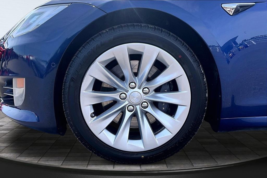 Used 2017 Tesla Model S 100D AWD/4WD image 9