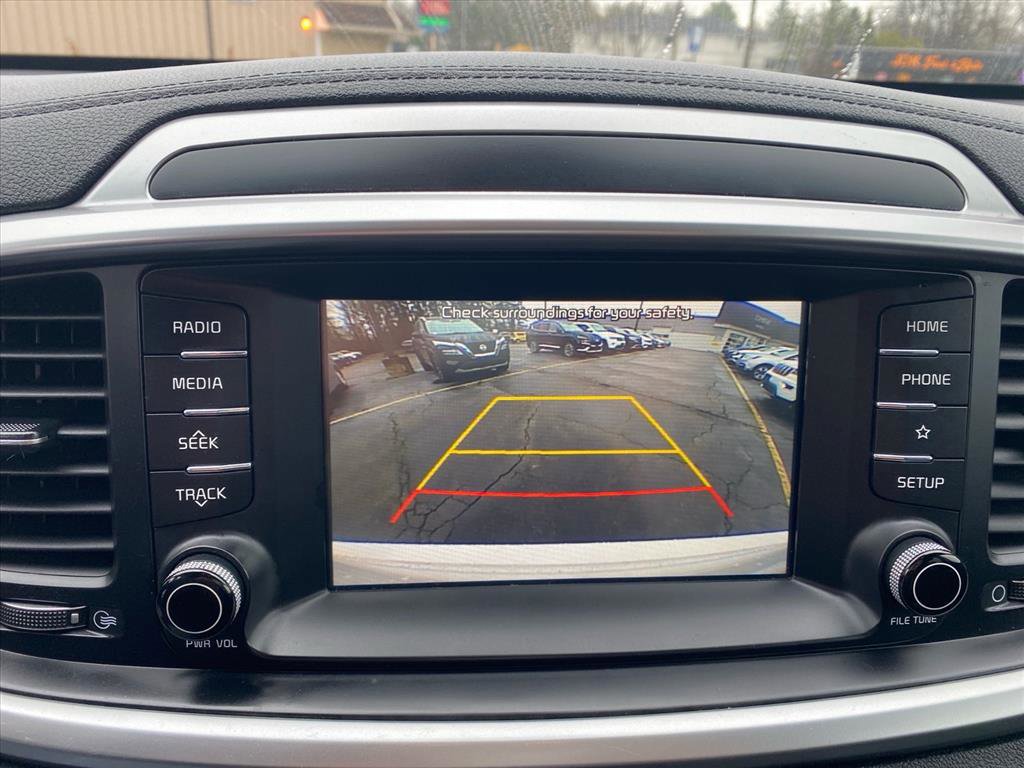Used 2020 Kia Sorento S AWD/4WD image 15