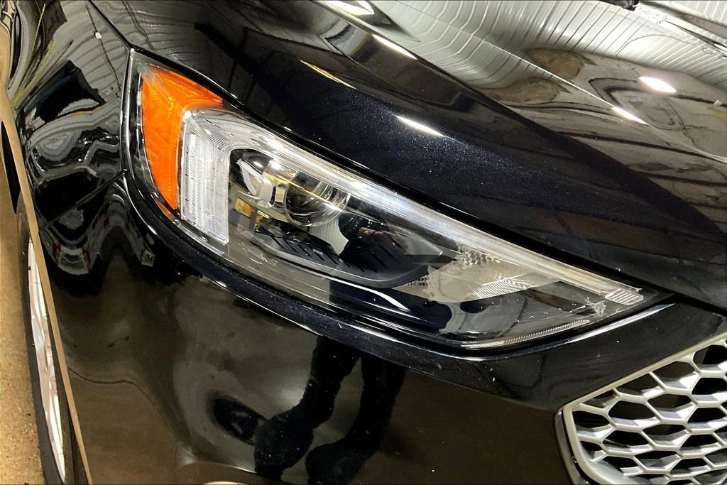 Certified 2024 Ford Edge SEL w/ Convenience Package image 4