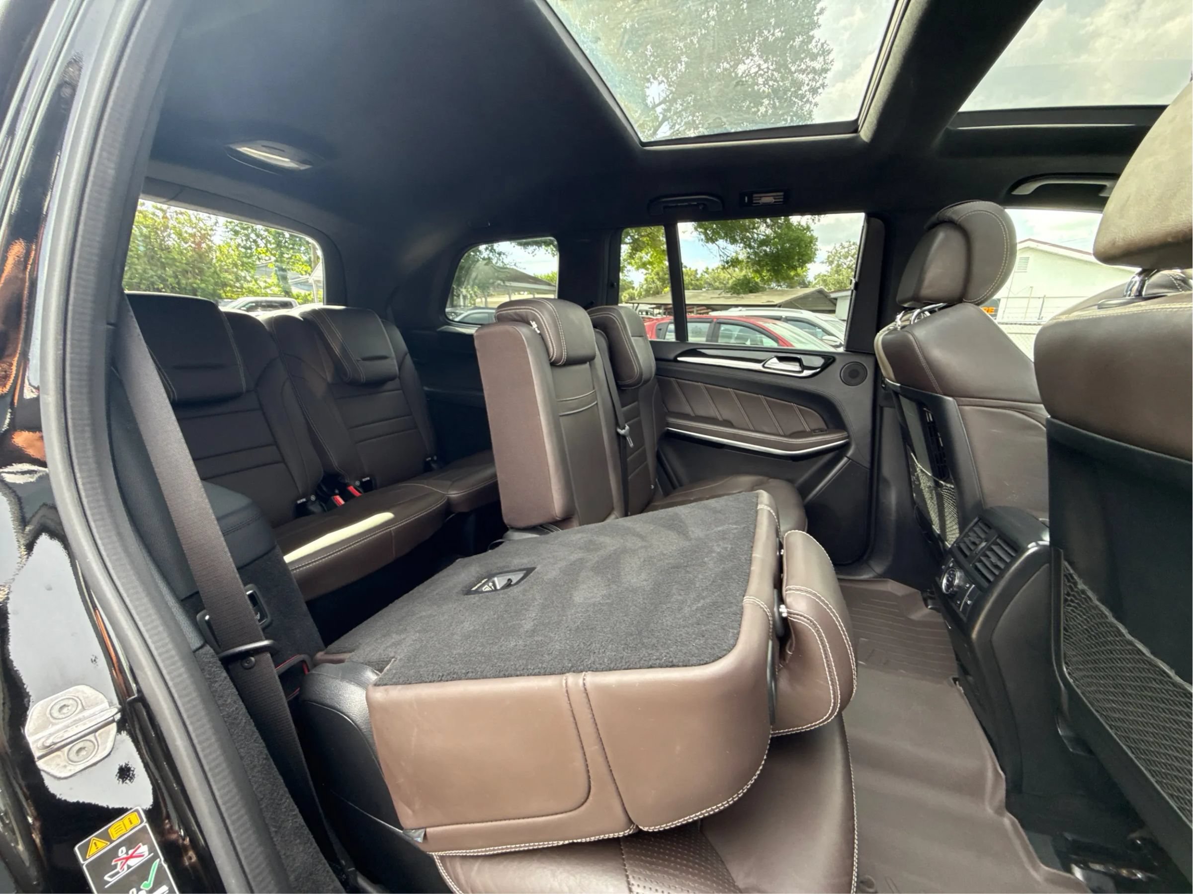 Used 2019 Mercedes-Benz GLS 63 AMG 4MATIC w/ AMG Night Styling Package image 25
