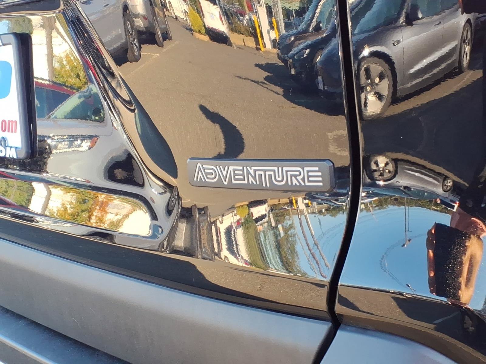 Used 2024 Toyota RAV4 Adventure AWD/4WD image 7