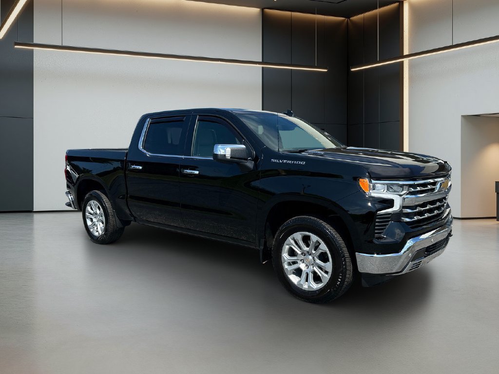 Used 2025 Chevrolet Silverado 1500 LTZ w/ LTZ Convenience Package II AWD/4WD image 8