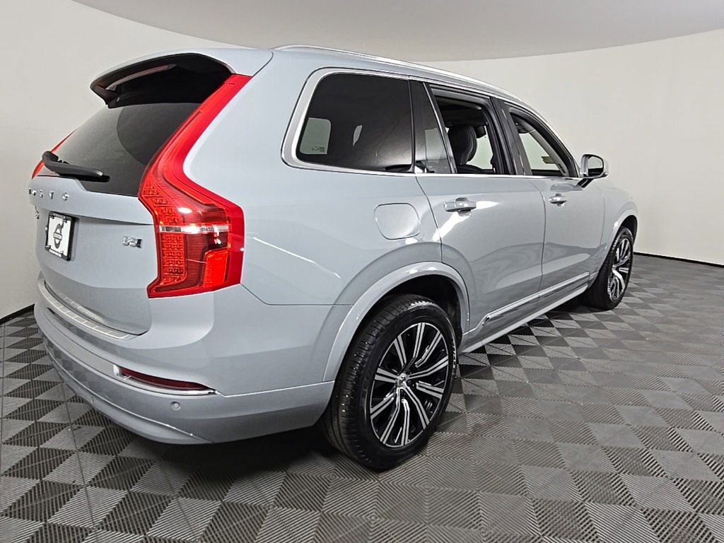 Certified 2024 Volvo XC90 B5 Core w/ Protection Package Premier image 9