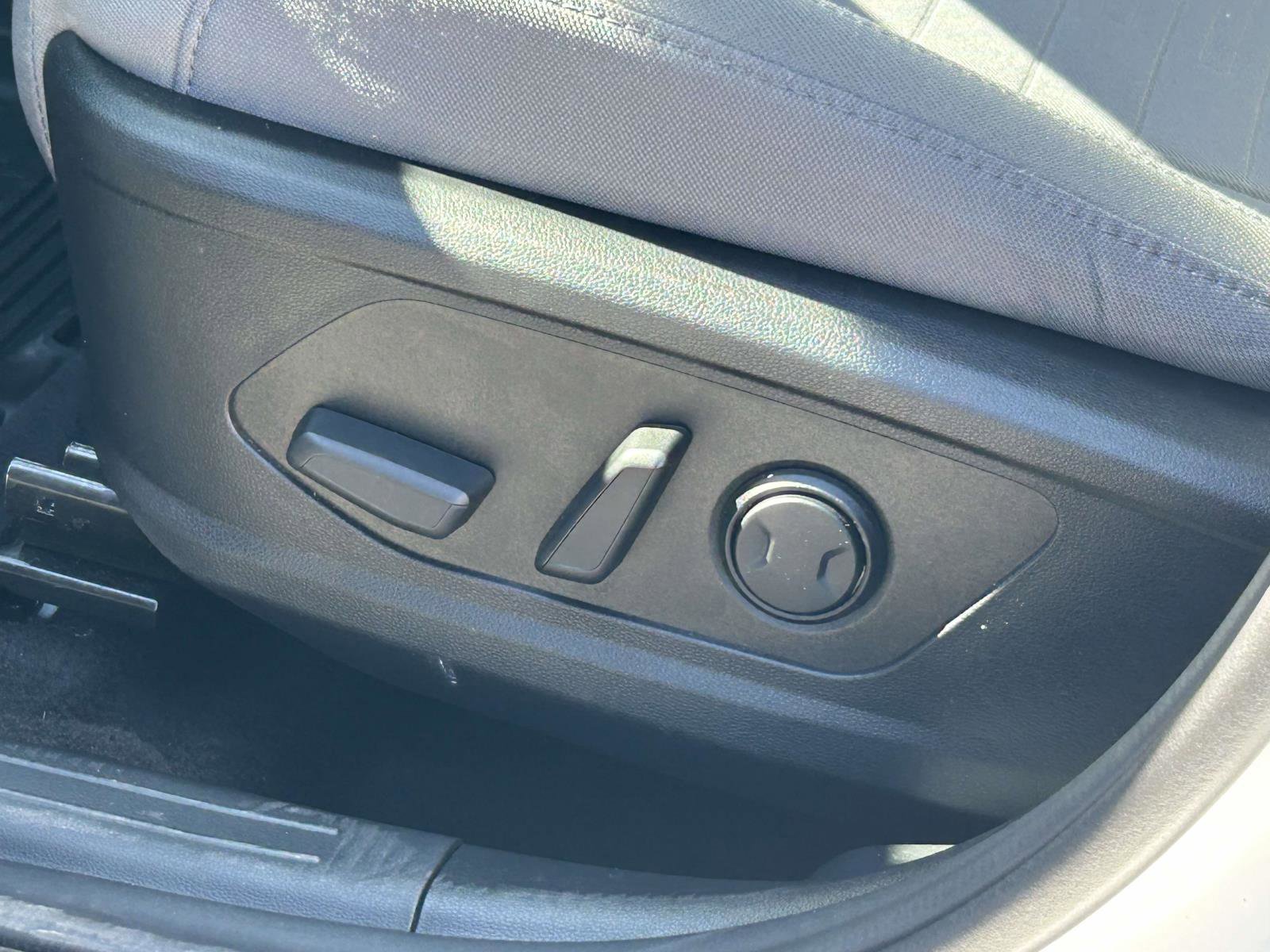 Used 2024 Hyundai Santa Cruz SEL w/ Activity Package image 17