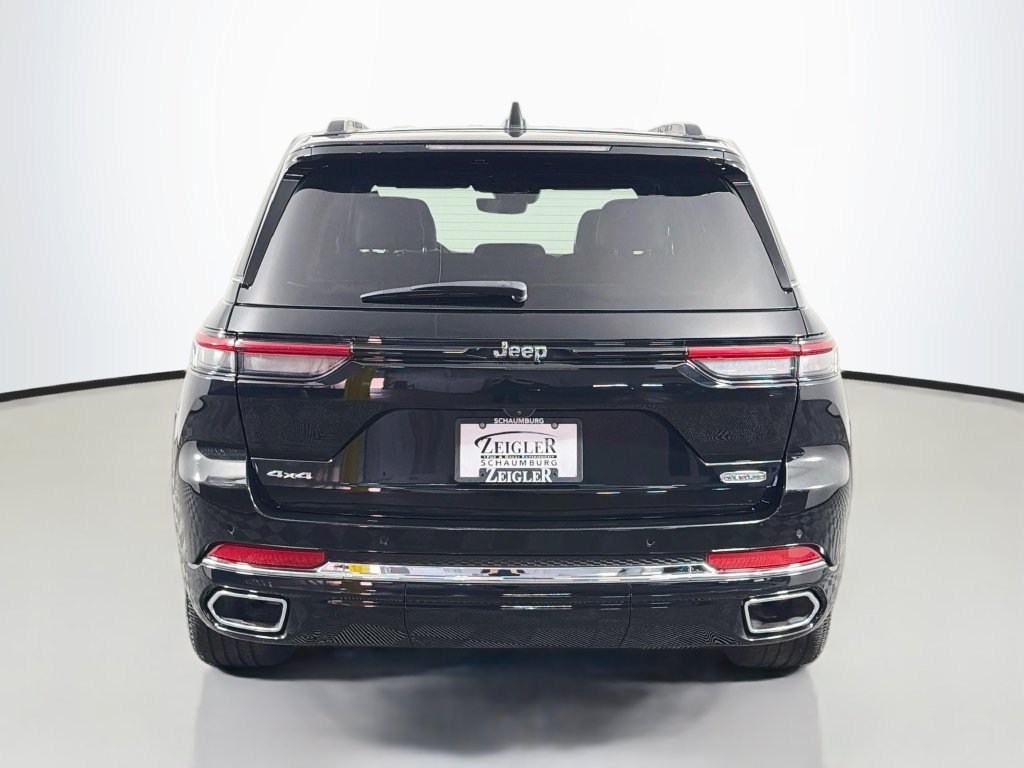 Used 2023 Jeep Grand Cherokee Overland AWD/4WD image 6