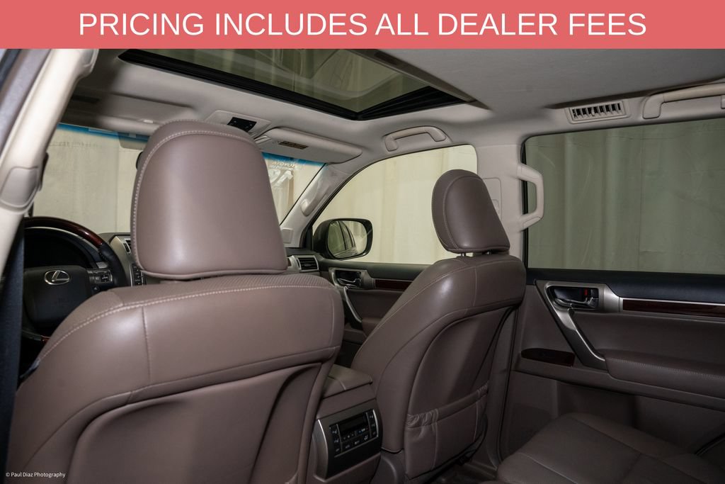 Used 2016 Lexus GX 460 w/ Premium Package AWD/4WD image 9