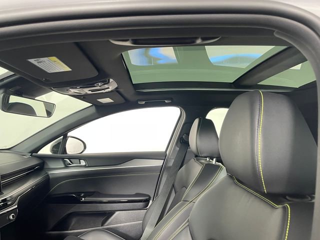 Used 2025 Kia K5 GT FWD image 11