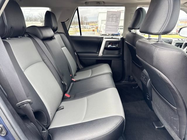 Used 2018 Toyota 4Runner SR5 Premium image 14