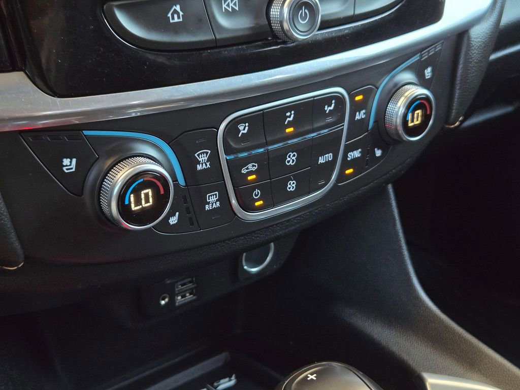 Used 2020 Chevrolet Traverse Premier w/ Redline Edition image 19