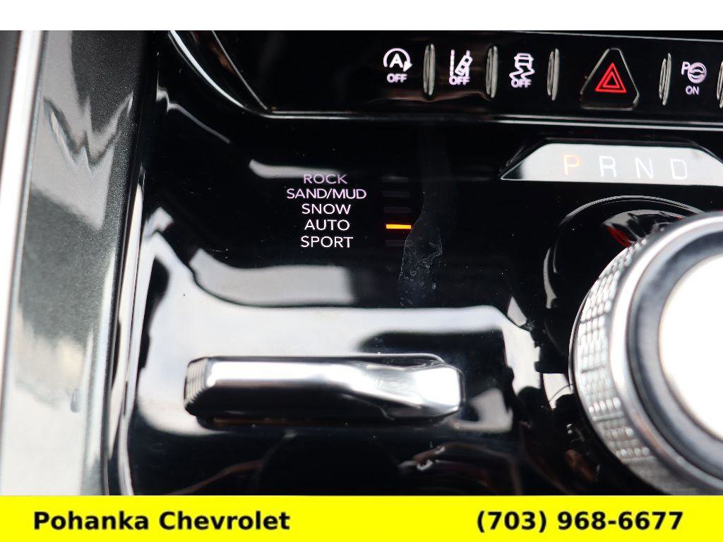 Used 2024 Jeep Wagoneer 4WD w/ Premium Group I image 19