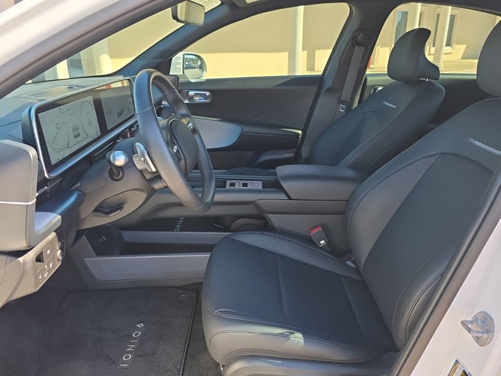 Certified 2025 Hyundai Ioniq 6 SEL image 25