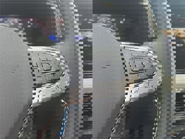 New 2025 Volkswagen Taos S image 22