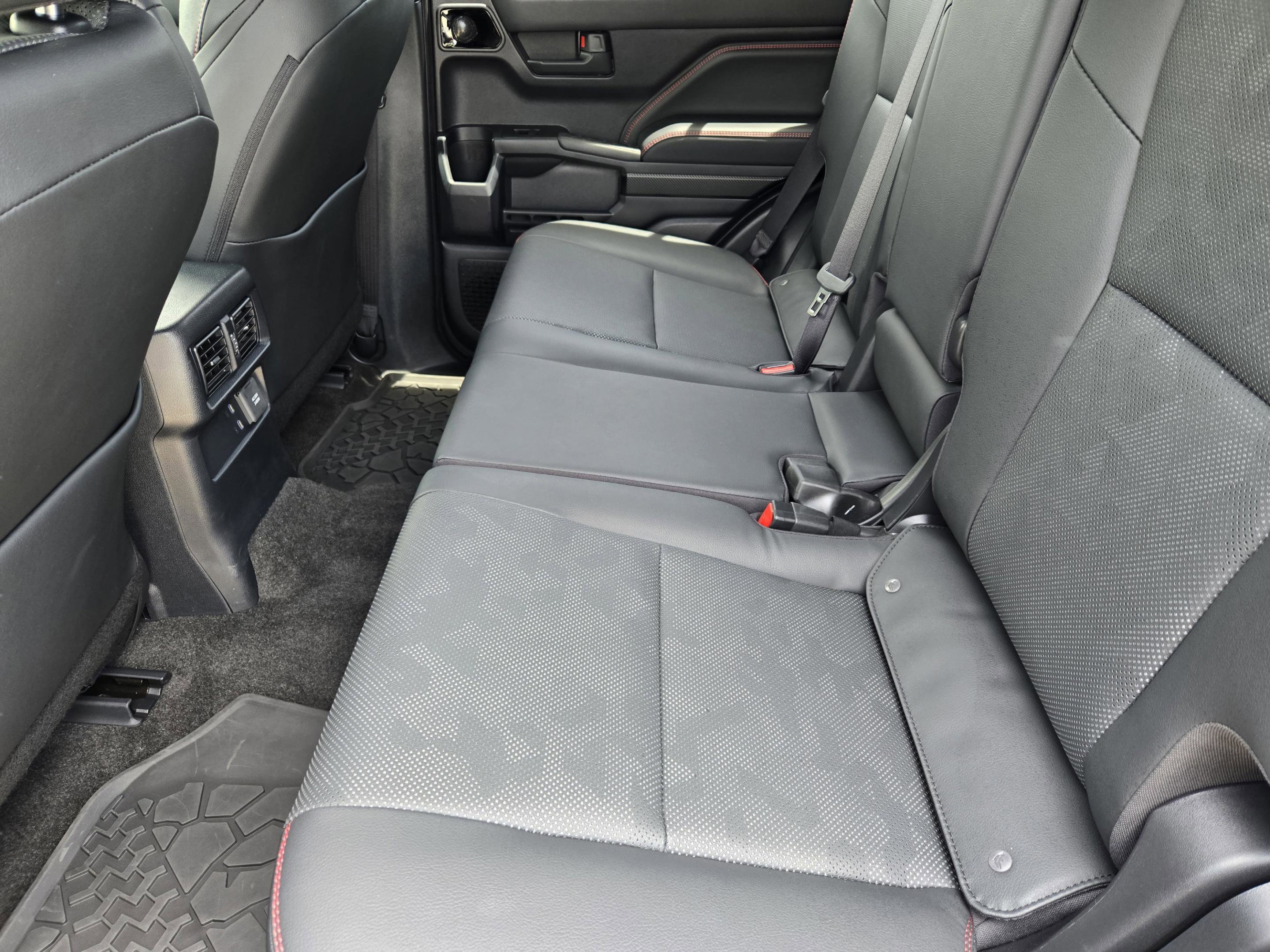 Used 2025 Toyota 4Runner TRD Pro AWD/4WD image 31