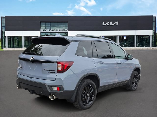 Used 2024 Honda Passport Black Edition image 4