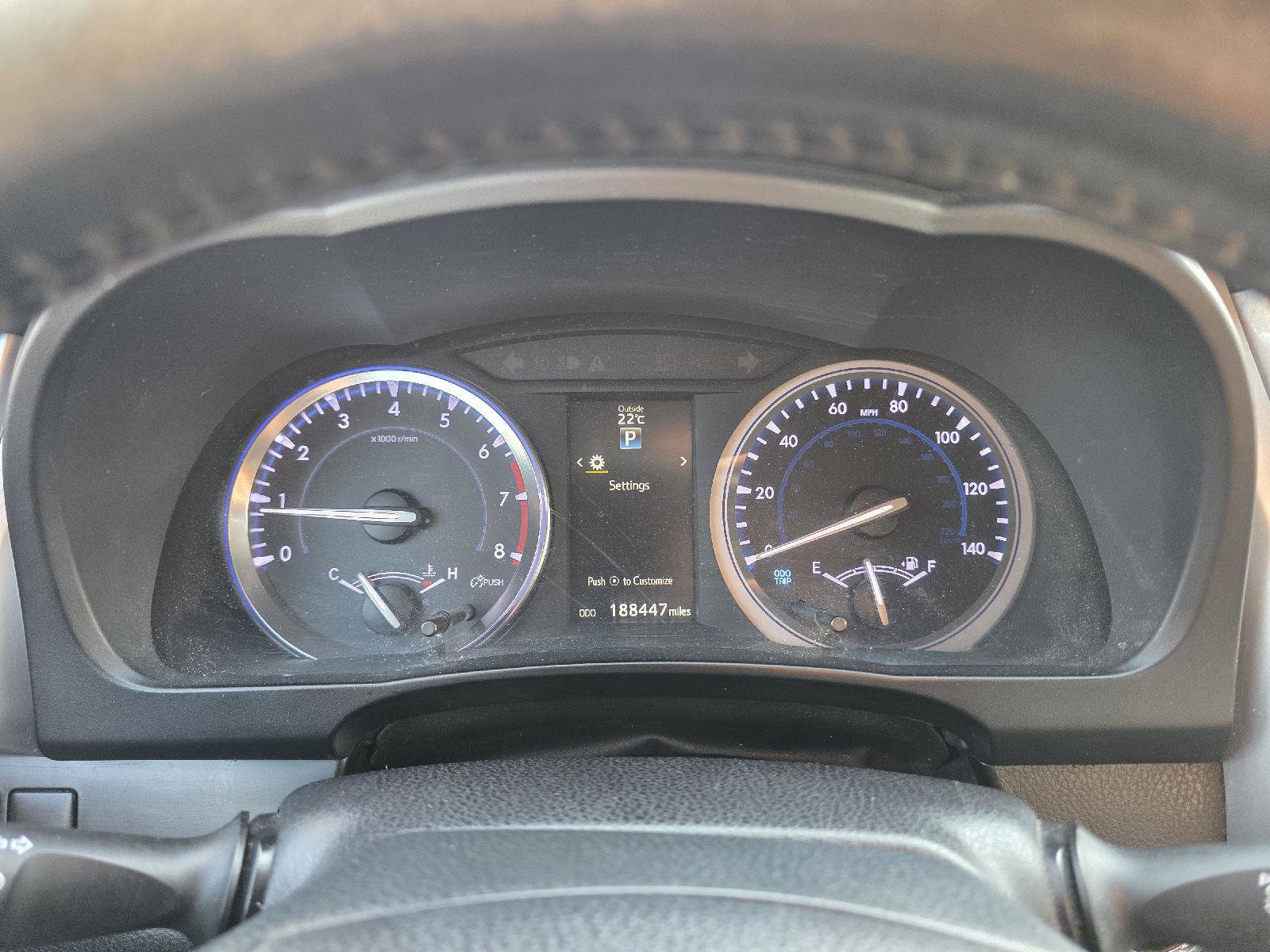 Used 2014 Toyota Highlander XLE AWD/4WD image 10