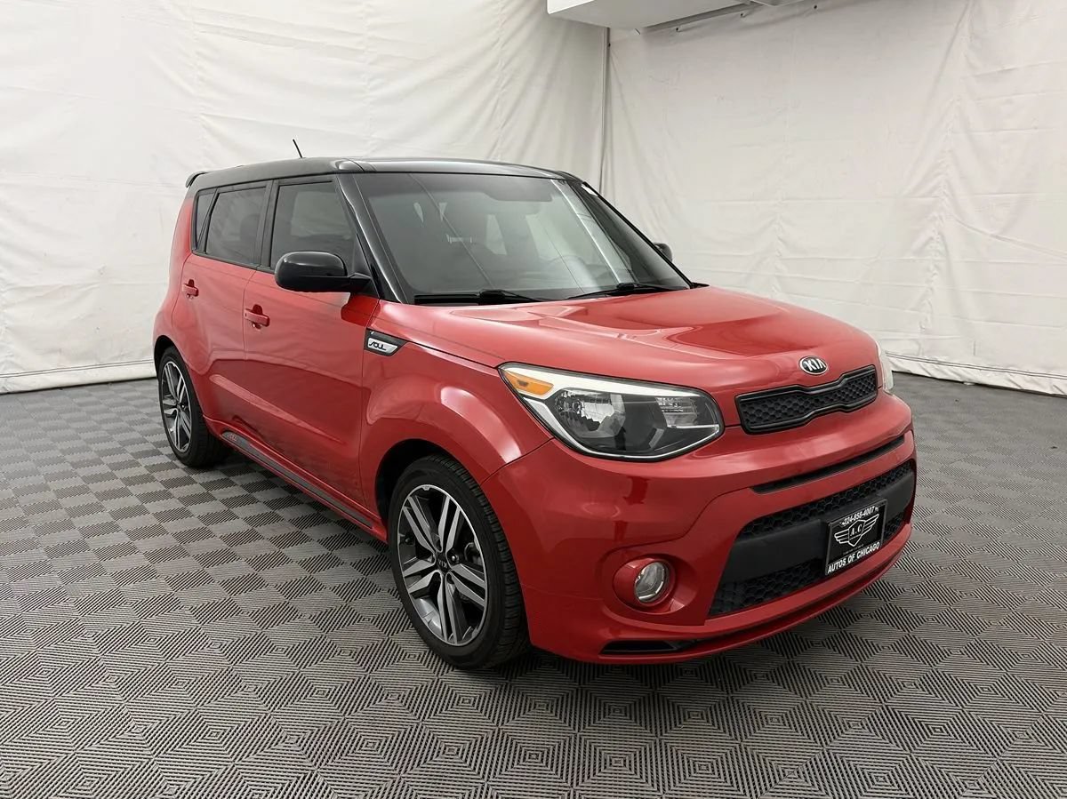 Used 2019 Kia Soul + FWD image 4