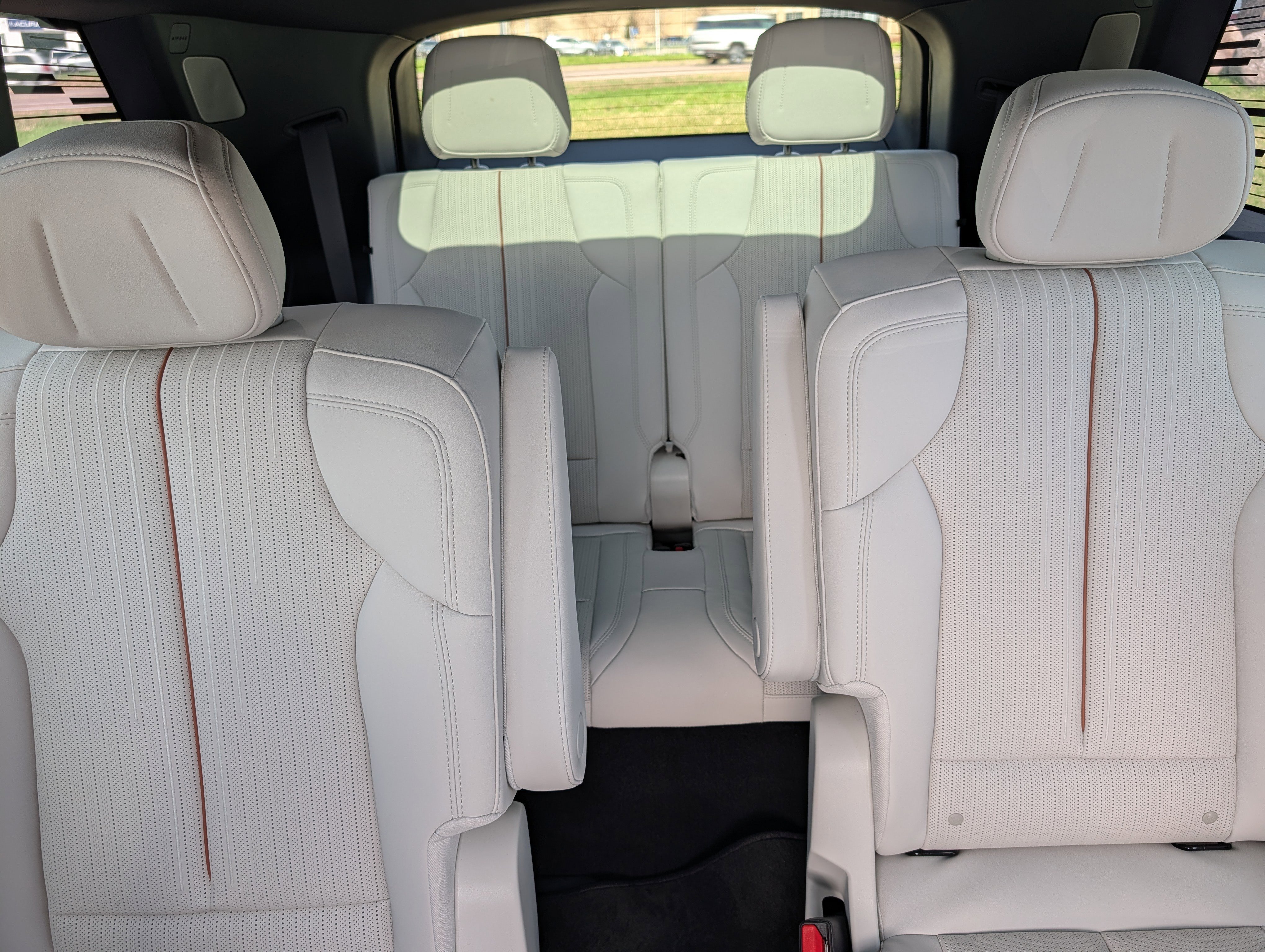 New 2026 Cadillac Vistiq Sport AWD/4WD image 11