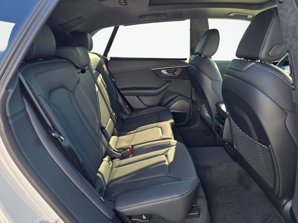 New 2026 Audi Q8 Prestige AWD/4WD image 21