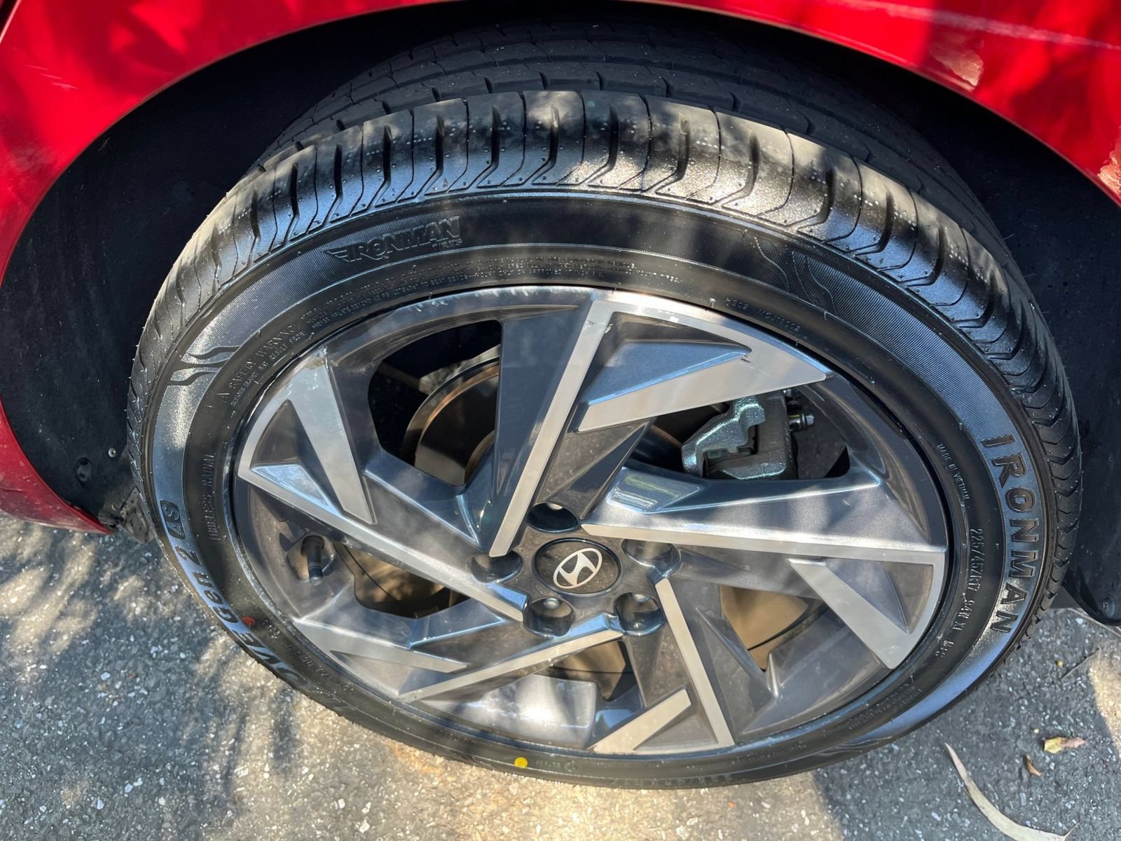 Used 2025 Hyundai Elantra SEL FWD image 31