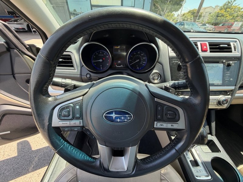 Used 2017 Subaru Outback 2.5i Limited AWD/4WD image 10
