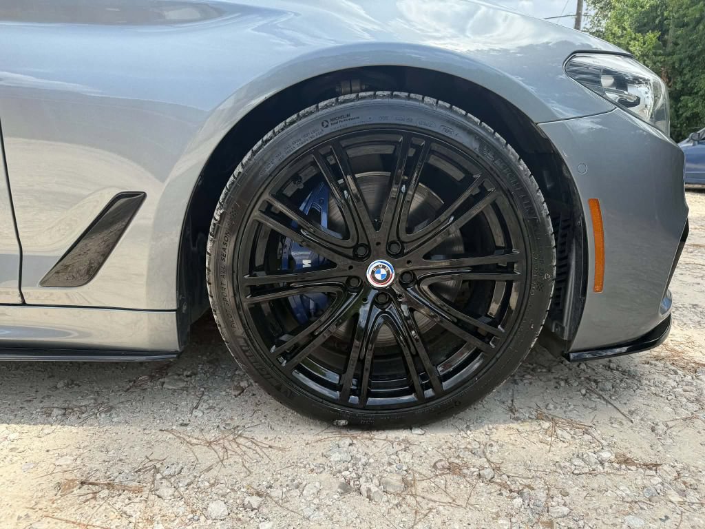 Used 2019 BMW 540i w/ M Sport Package RWD image 38