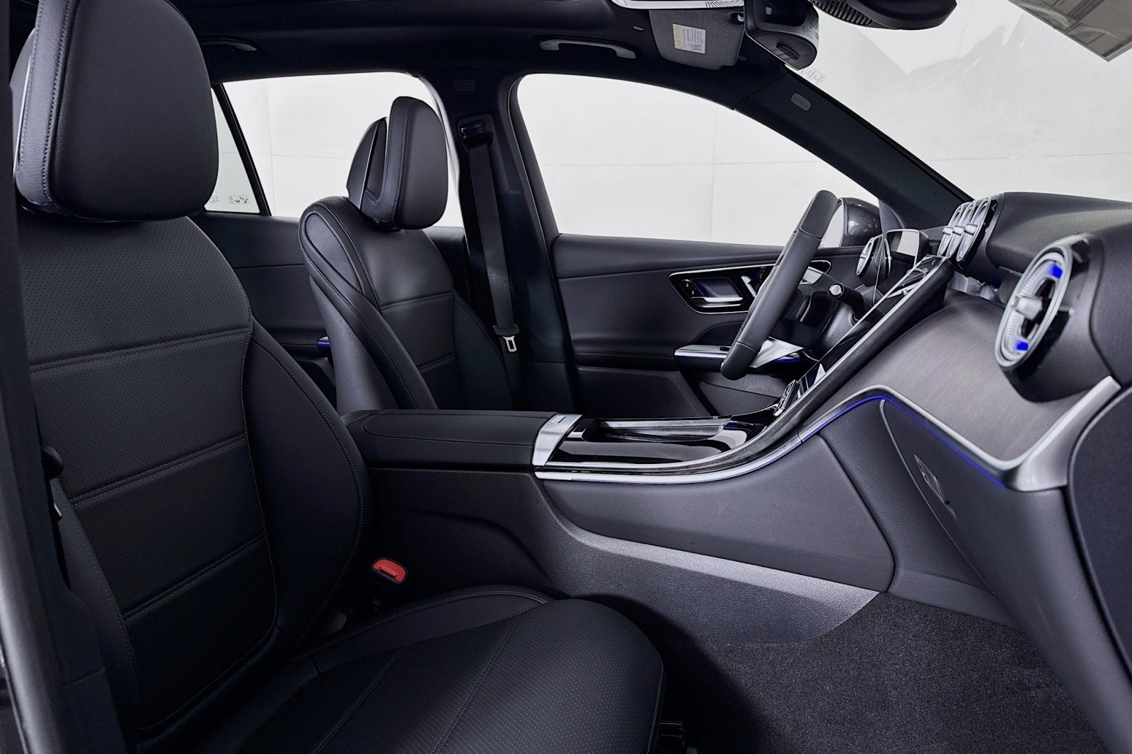 New 2026 Mercedes-Benz GLC 300 image 6