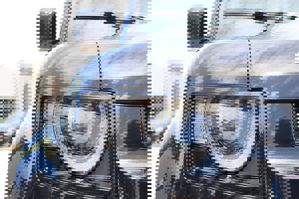 Used 2022 Land Rover Defender 110 X image 5