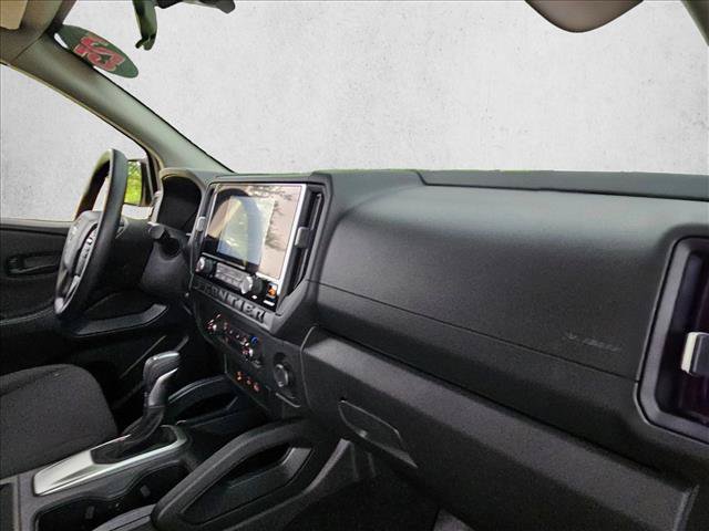 Used 2025 Nissan Frontier S RWD image 17