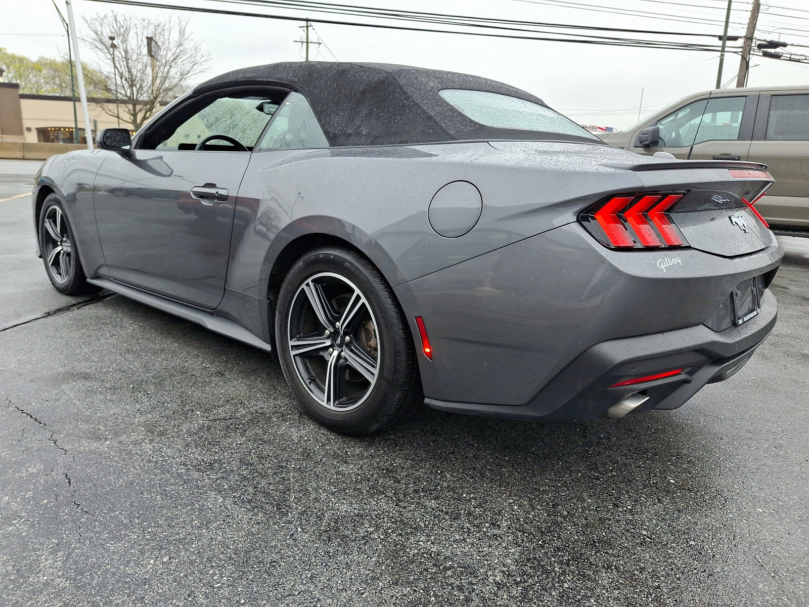 Used 2024 Ford Mustang Premium RWD image 30