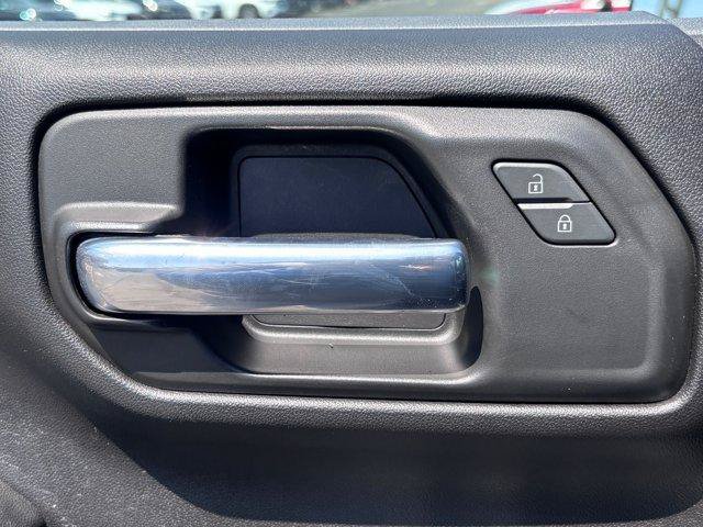 Used 2022 Chevrolet Silverado 1500 Custom RWD image 16