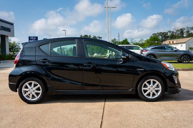 Used 2017 Toyota Prius C One FWD image 19